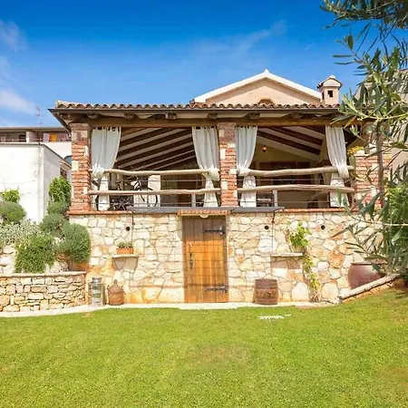 Vally Holiday home Porec
